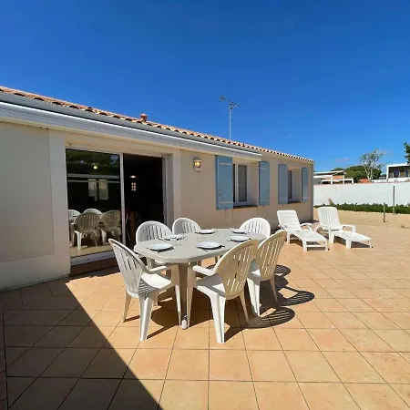 Maison Recente 4 Pieces Pres De L'ocean, Terrain Clos, Terrasse, Barbecue, 8 Couchages, Menage Inclus - Fr-1-224c-119